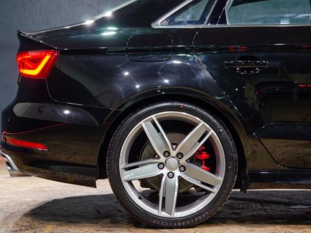 2016 Audi S3 BLACK HALF LEATHER UPHOLSTERY - FACTORY ALLOY WHEELS - FLAT BOTTOM STEERING WHEEL - REVERSE CAMERA €25,950 thumbnail