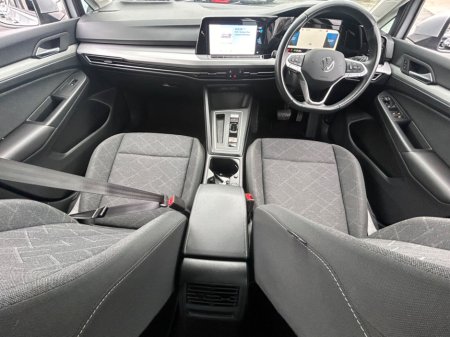 2023 Volkswagen Golf - thumbnail 9