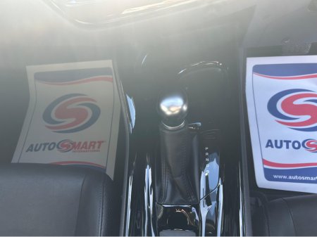 2019 Toyota C-HR Toyota CHR, G-model, fully loaded with extras €23,750 thumbnail