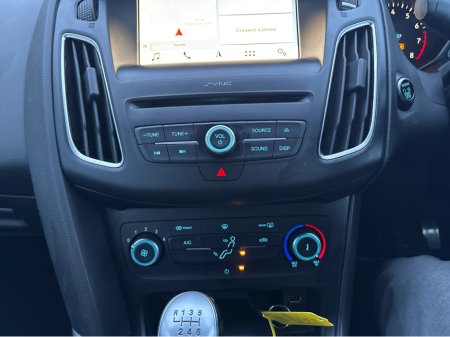 2018 Ford Focus 1.0 ST-LINE ECOBOOST 140 140PS 5DR T €14,950 thumbnail