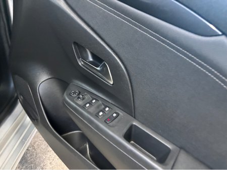 2023 Opel Corsa SPORT 1.2 75PS-PET-5SP 4DR €16,250 thumbnail