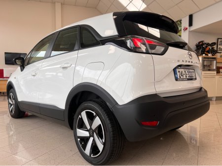 2024 Opel Crossland X **Only 14,000 Kms** Best Value As New 2024 Opel Crossland Diesel Apple Car Play Rear View Camera www.bolands.ie Est.1955 €21,950 thumbnail