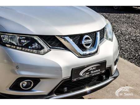 2017 Nissan X-Trail - thumbnail 4