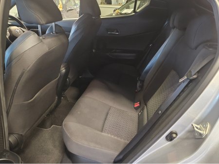 2023 Toyota C-HR HYBRID SPORT 4DR AUTO €25,950 thumbnail