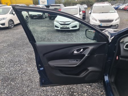 2016 Renault Kadjar - thumbnail 6