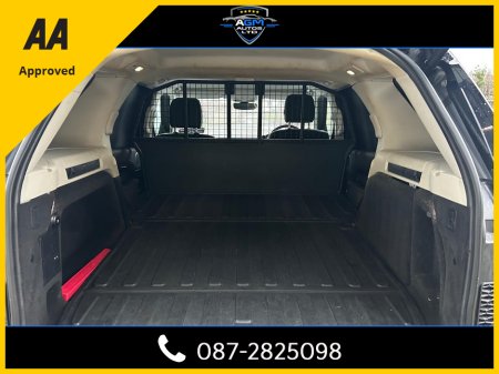 2018 Land Rover Discovery MY18 3.0 TDV6 SE COM COMMERCIAL 5DR €19,950 thumbnail