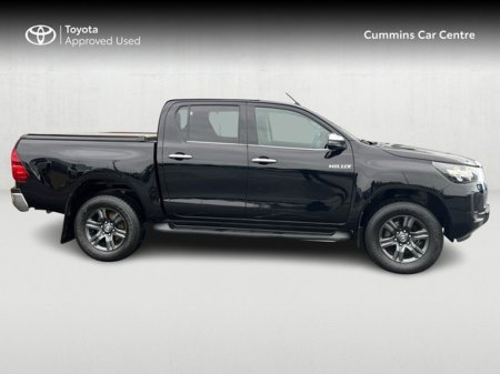 2021 Toyota Hilux - thumbnail 3