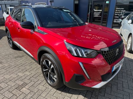 2023 Peugeot 2008 - thumbnail 1