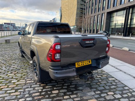 2022 Toyota Hilux  thumbnail