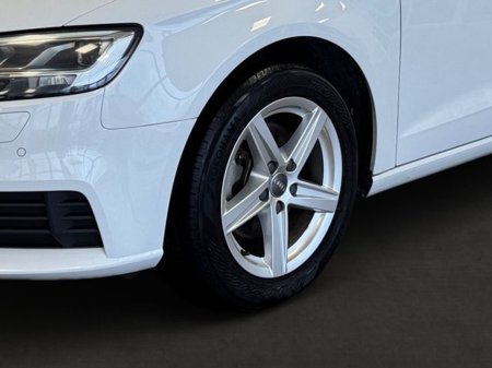 2017 Audi A3 - thumbnail 10