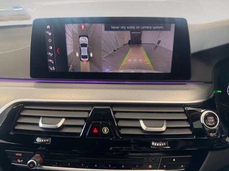 2020 BMW 5 Series - thumbnail 14