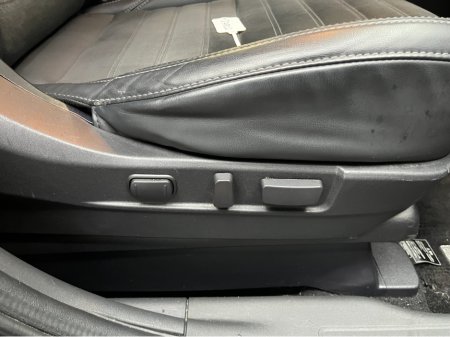 2020 Mitsubishi Outlander €23950! 2020 MITSUBISHI OUTLANDER PHEV G 2.4 AUTOMATIC / CRUISE CONTROL / 360° PARKING CAMERA / ELECTRIC HEATED SEATS / PADDLE SHIFTERS / HEATED STEERING WHEEL €23,950 thumbnail