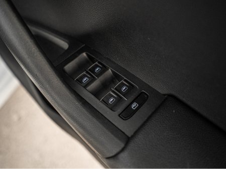 2015 Skoda Octavia - thumbnail 23