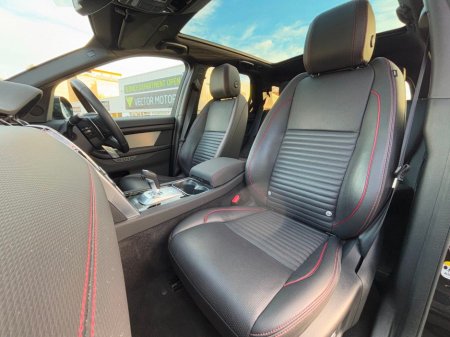 2022 Land Rover Discovery Sport SUNROOF P300E R-DYNAMIC SE PHEV €39,495 thumbnail