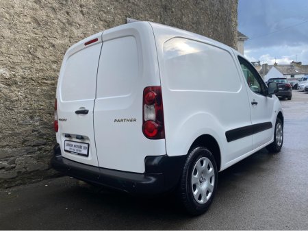2018 Peugeot Partner Professional HDi 100 bhp €7,250