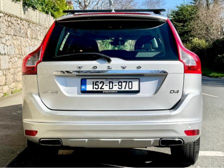 2015 Volvo XC60 - thumbnail 12
