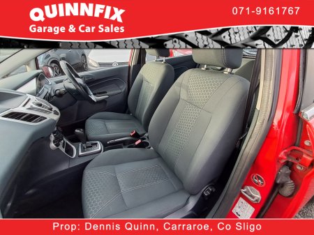 2011 Ford Fiesta - thumbnail 12