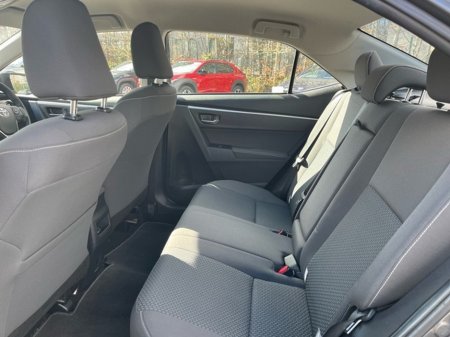 2017 Toyota Corolla - thumbnail 7