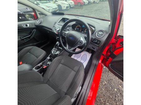2015 Ford Fiesta - thumbnail 12