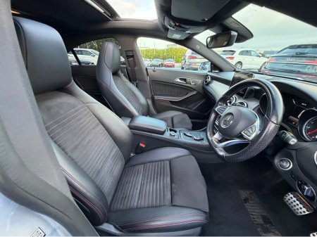 2018 Mercedes-Benz CLA Class - thumbnail 14