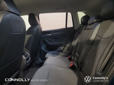 2026 Volkswagen Tiguan  thumbnail