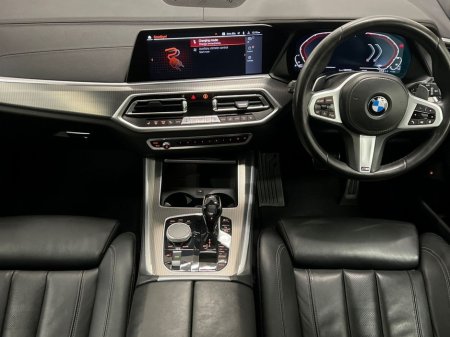 2021 BMW X5 - photo 4