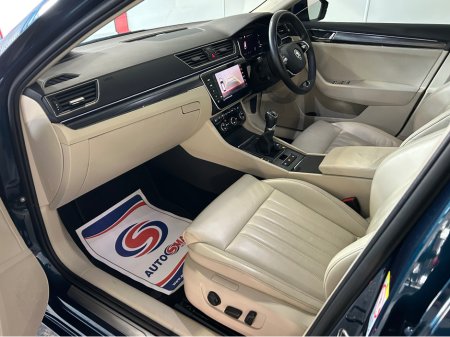 2023 Skoda Superb C STYLE 2.0 TDI 150 €34,900 thumbnail