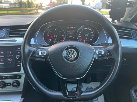2020 Volkswagen Passat 2.0 TDI 150HP Comfortline DSG €23,750 thumbnail