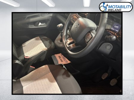 2023 Citroen Berlingo Wheelchair Accessible €42,995 thumbnail