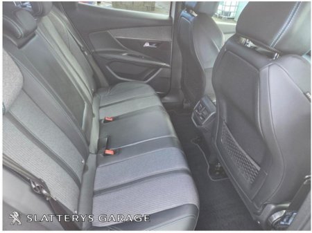 2022 Peugeot 3008 - thumbnail 12