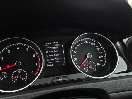 2017 Volkswagen Golf ( 172 REG )1.4 TSI HIGHLINE ALCANTARA SEATS CARPLAY ANDROID AUTO BLIND SPOT LANE ASSIST €17,950 thumbnail