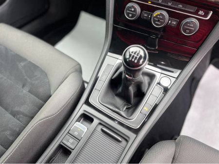 2016 Volkswagen Golf HIGHLINE  2016, 1.2 TSI, MANUAL, NEW NCT, HIGH SPEC, LOW TAX €14,995 thumbnail