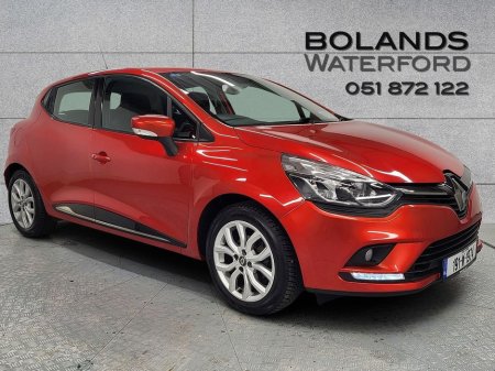 2019 Renault Clio - thumbnail 1