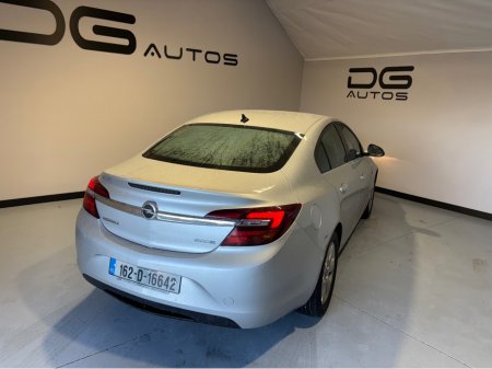 2016 Opel Insignia - thumbnail 4