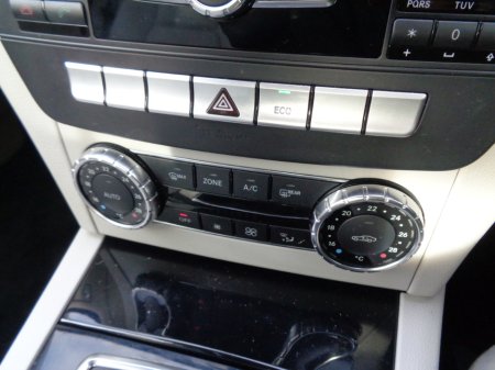 2012 Mercedes-Benz C Class - thumbnail 13