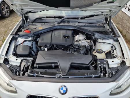 2015 BMW 1 Series - thumbnail 8