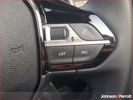 2025 Peugeot 2008 - thumbnail 22