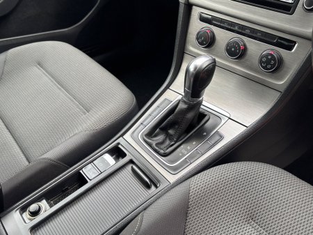 2014 Volkswagen Golf - thumbnail 7