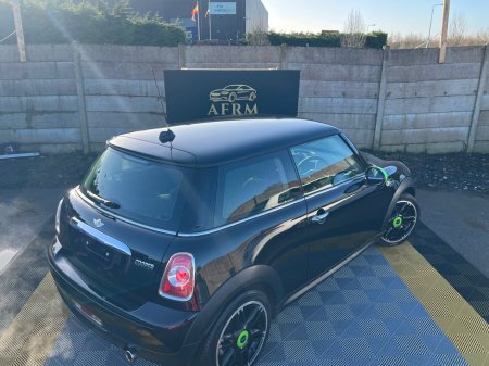 2013 MINI Hatch  €8,950 thumbnail