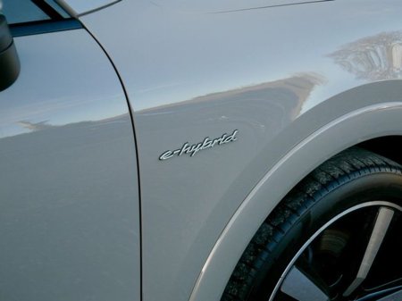2024 Porsche Cayenne - thumbnail 8