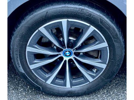 2024 BMW 3 Series 330e SPORT AUTO €40,950 thumbnail