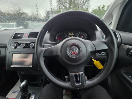 2013 Volkswagen Touran 7 SEATER FAMLY MPV 1.4 TSI AUTOMATIC - PRIVACY GLASS  - REV CAMERA - SIMI DEALER - SPECIALISING IN IMPORTS OF GERMAN AUTOMATIC HI SPEC CARS €9,950 thumbnail
