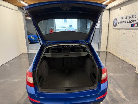 2017 Skoda Octavia - thumbnail 16