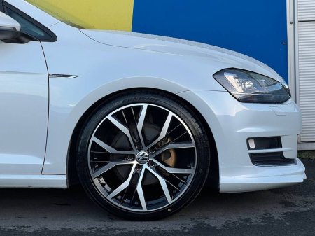 2016 Volkswagen Golf R-LINE PACK 1.4 TSI // HIGHLINE // ABT FRONT LIP // NEW 19" ALLOYS // SERVICE HISTORY €16,950 thumbnail