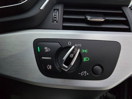 2015 Audi A4 - thumbnail 23