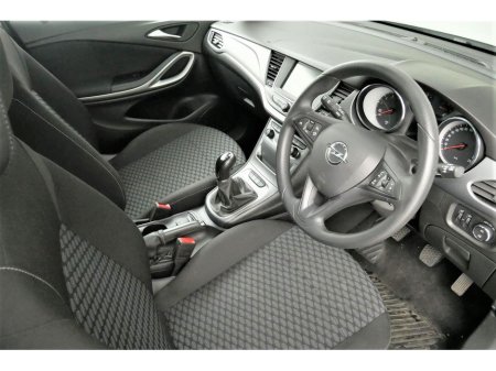 2018 Opel Astra - thumbnail 13