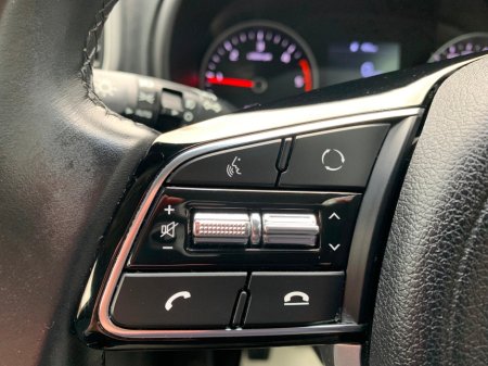 2021 Kia Sportage - thumbnail 22