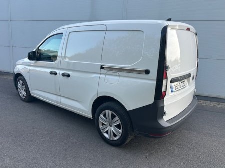 2025 Volkswagen Caddy - photo 3