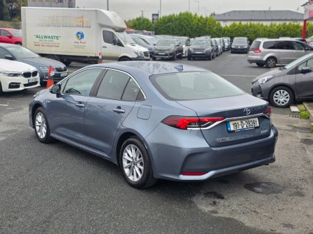 2019 Toyota Corolla LUNA SAL 4DR AUTO HYBRID €18,900