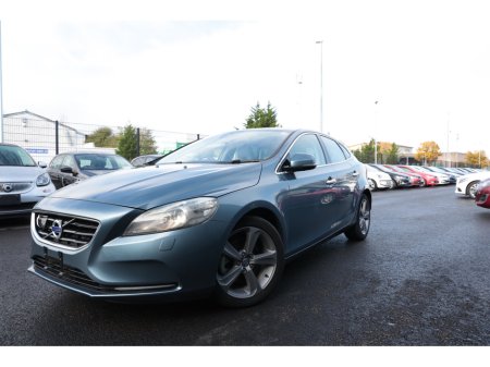 2014 Volvo V40  €10,999